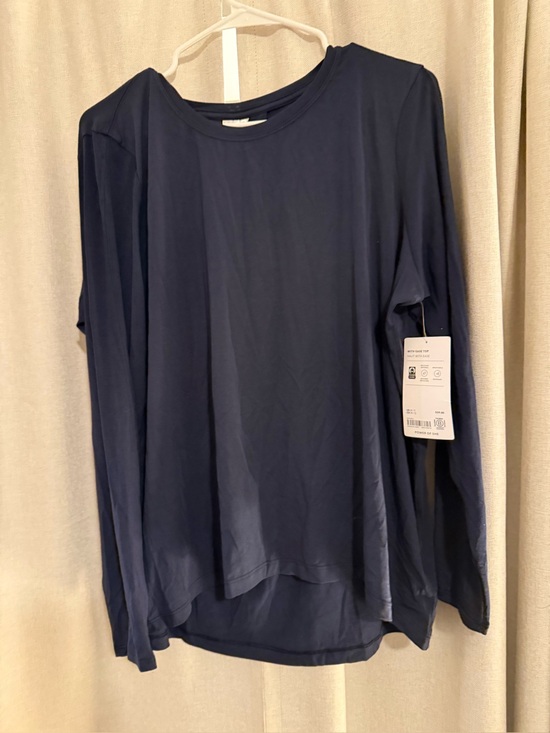 Athleta Tops - New Athleta Women's Navy With Ease Long-Sleeve Crewneck Top M Tall